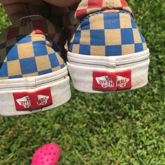 Vans - Picture 6 of 6